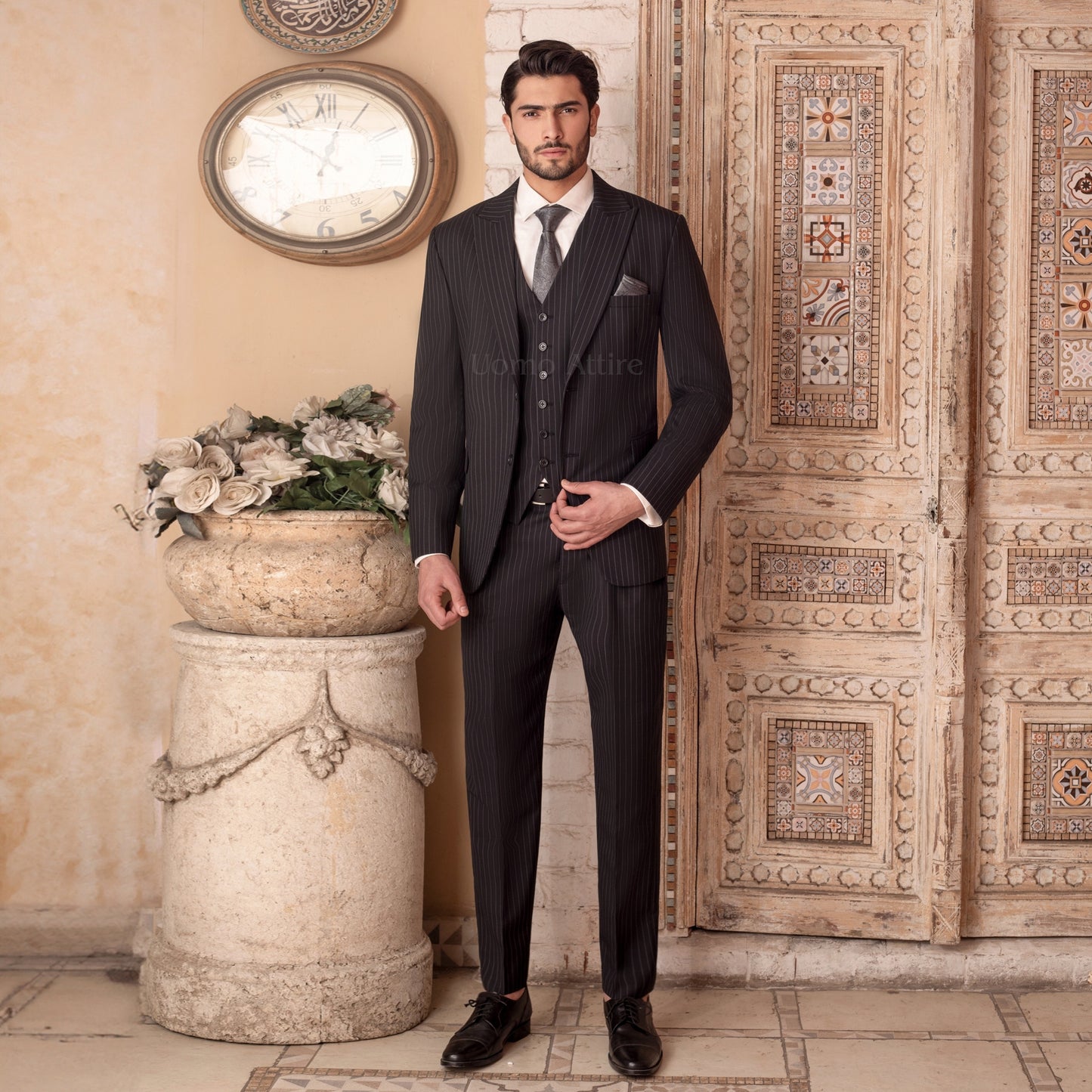 HOW MEN’S BESPOKE SUITS ELEVATE YOUR WARDROBE