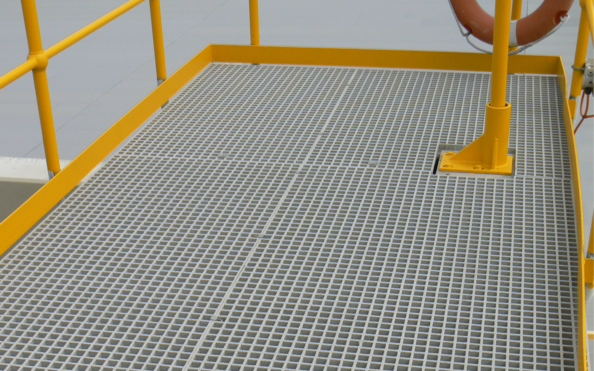 GRP Grating vs Steel Grating: Which One Should You Choose? — GRP Grating