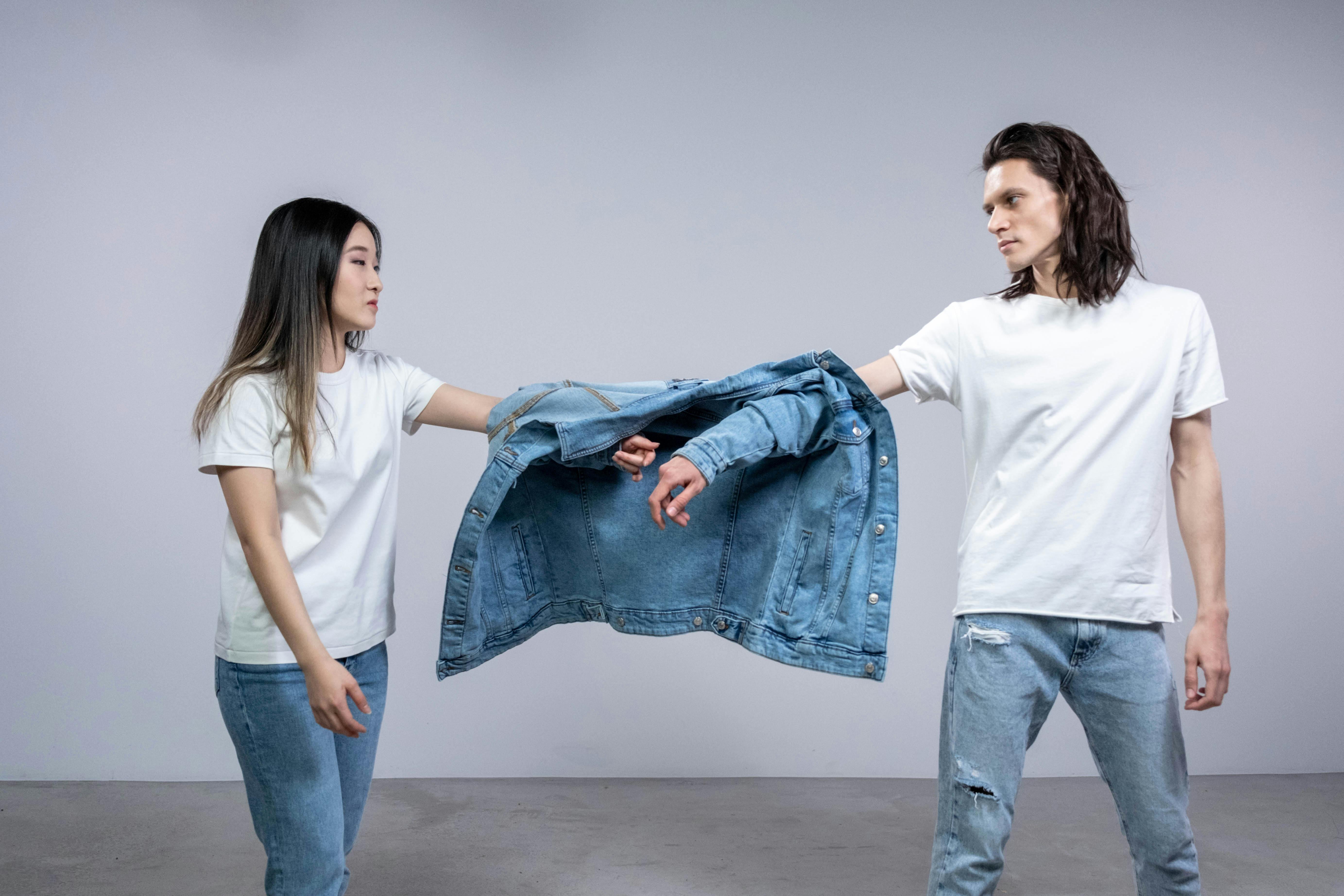 Best Blank White T Shirt for Streetwear Designers