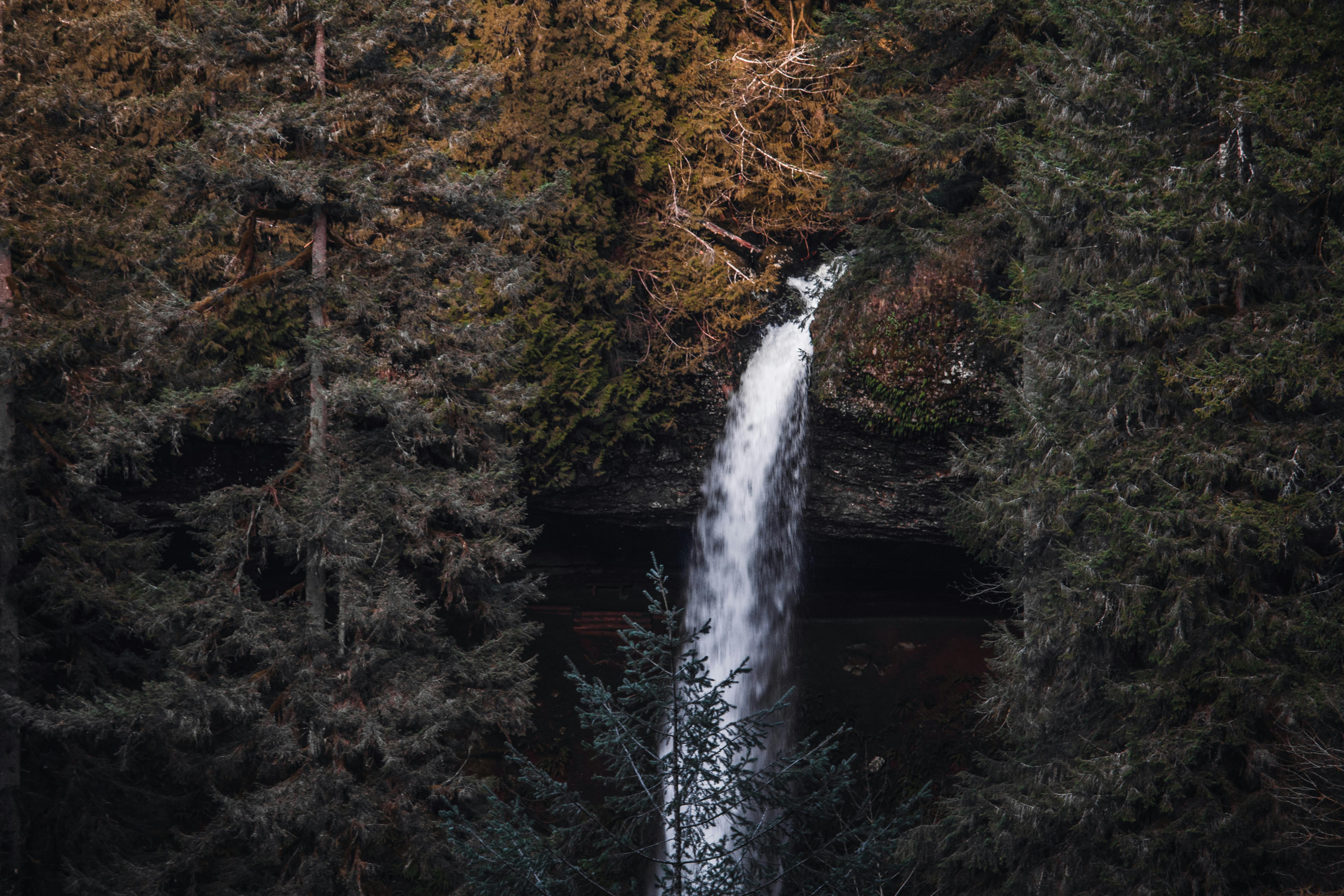 Multnomah Falls Columbia River Gorge Oregon USA: Scenic Travel Made Simple