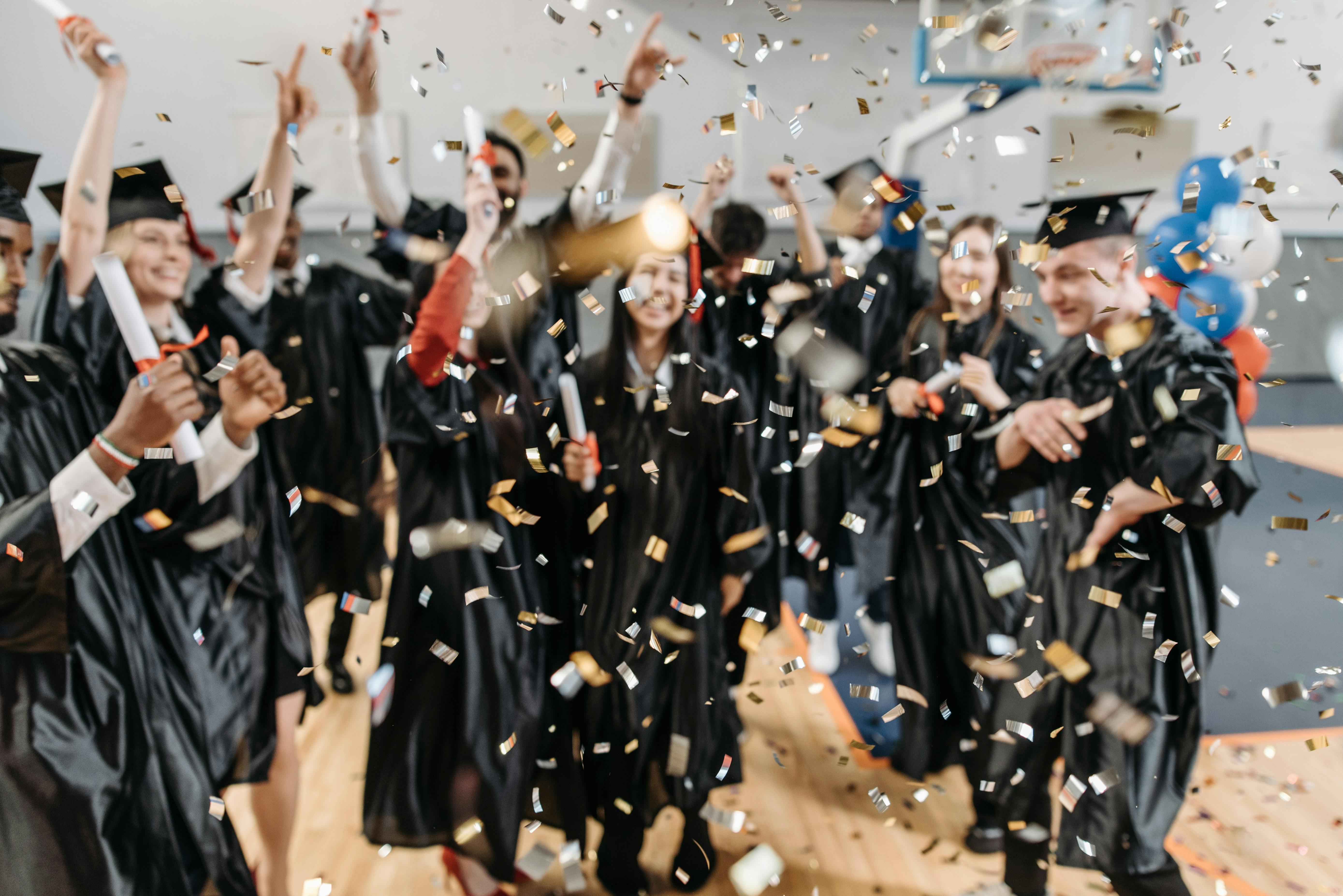 Is It Legal to Buy a Fake Diploma for Personal Display?