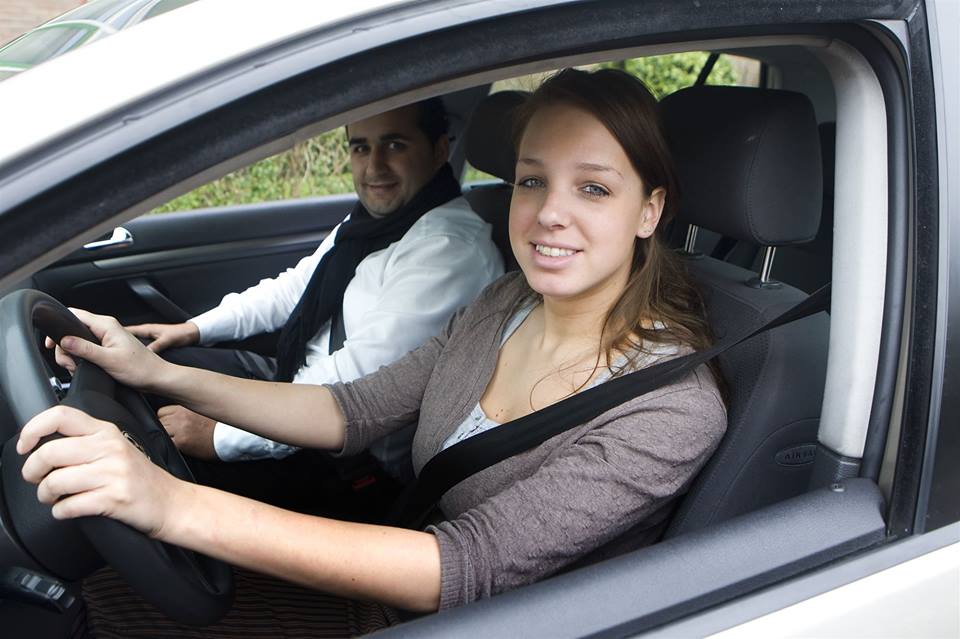 Rijschool Utrecht – De Snelste Weg naar je Rijbewijs